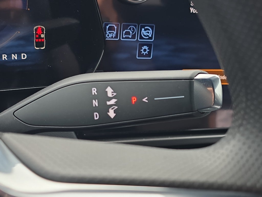 2026 Chevrolet Equinox EV LT1 w/PCY