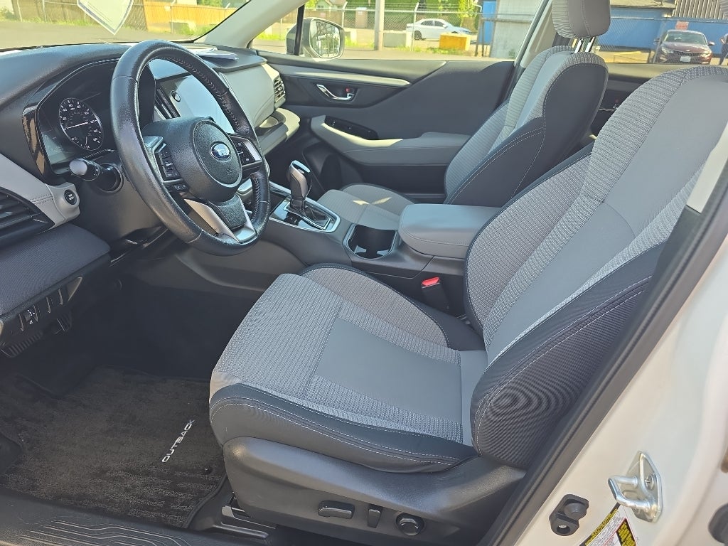 2022 Subaru Outback Premium