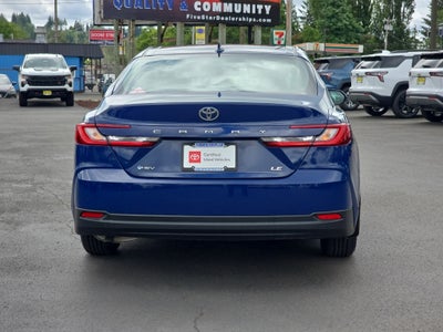 2025 Toyota Camry Hybrid LE
