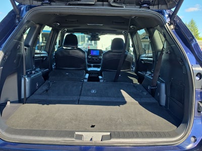 2025 Toyota Highlander XSE