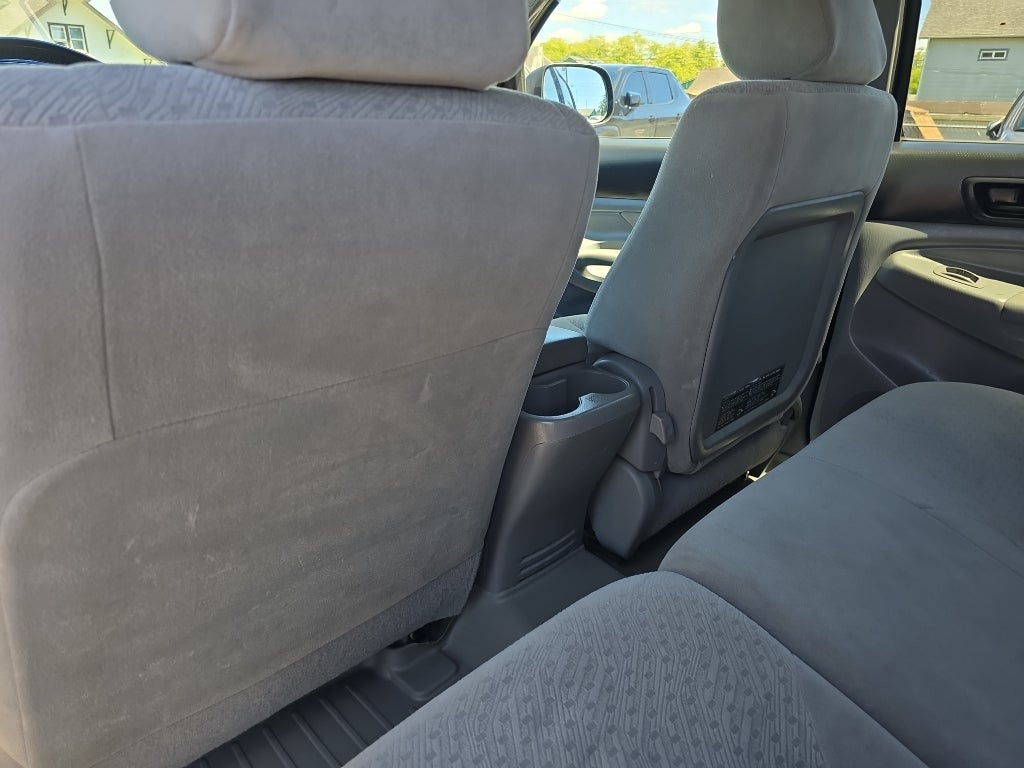 2005 Toyota Tacoma Base V6 (A5)