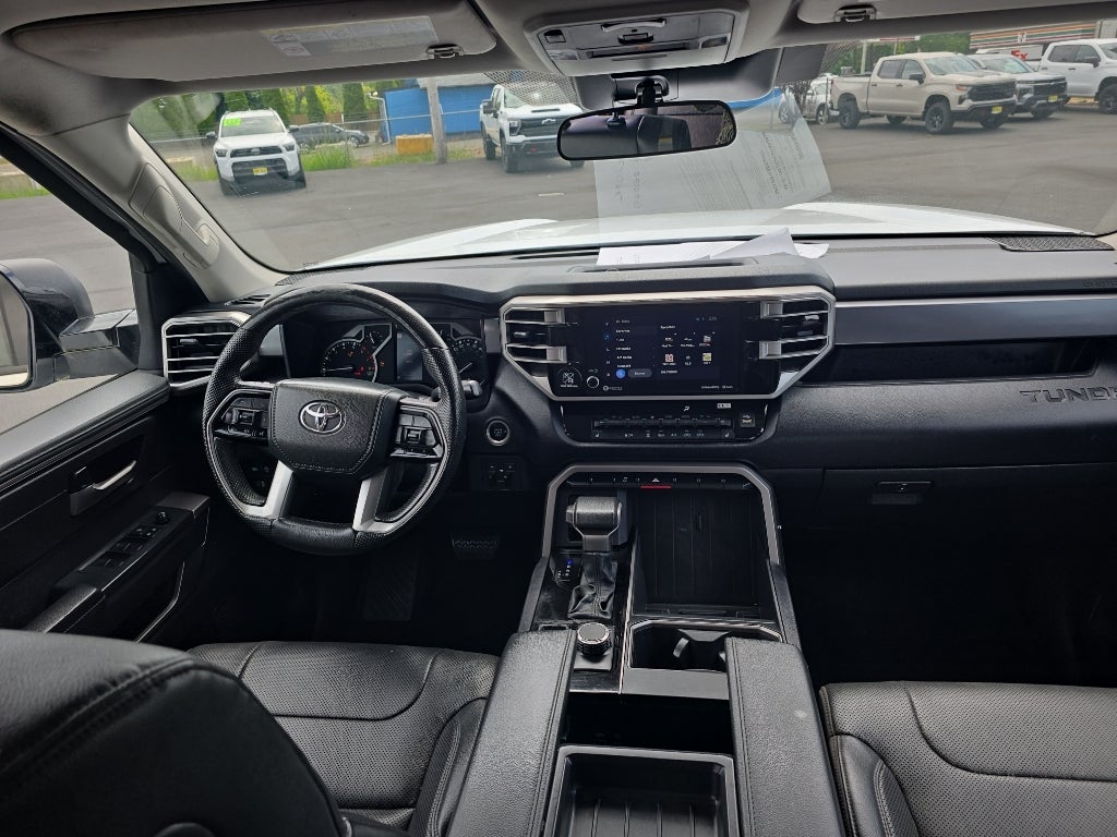 2022 Toyota Tundra Base
