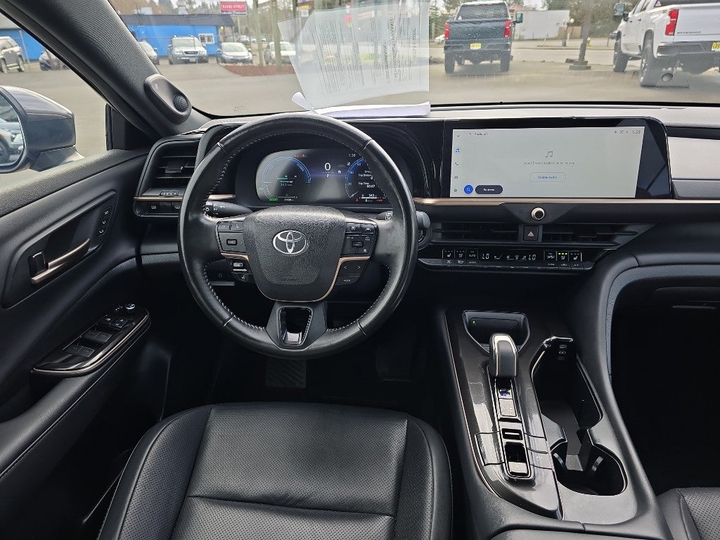 2024 Toyota Crown Limited