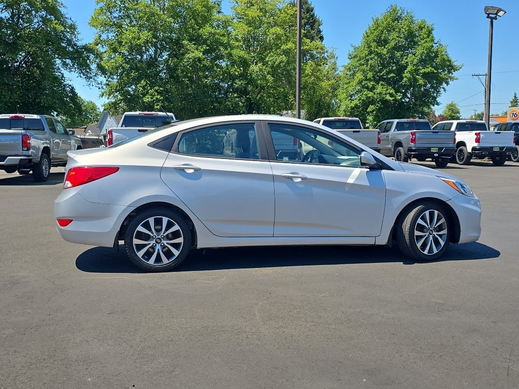 2017 Hyundai Accent Value Edition