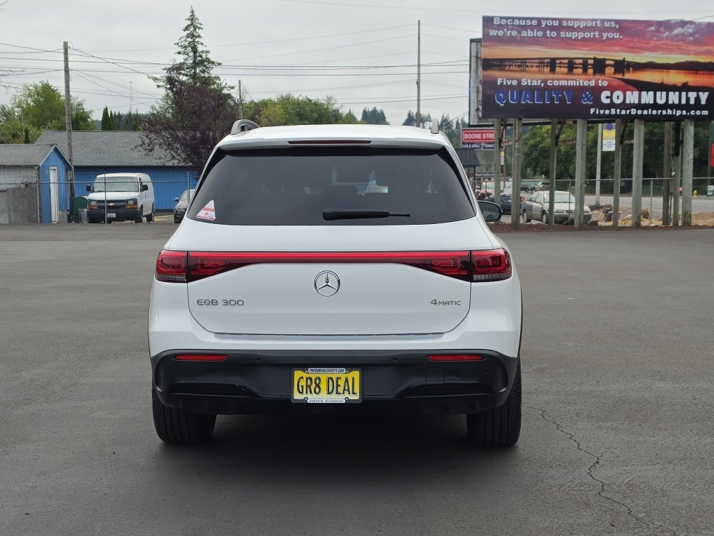 2023 Mercedes-Benz EQB EQB 300