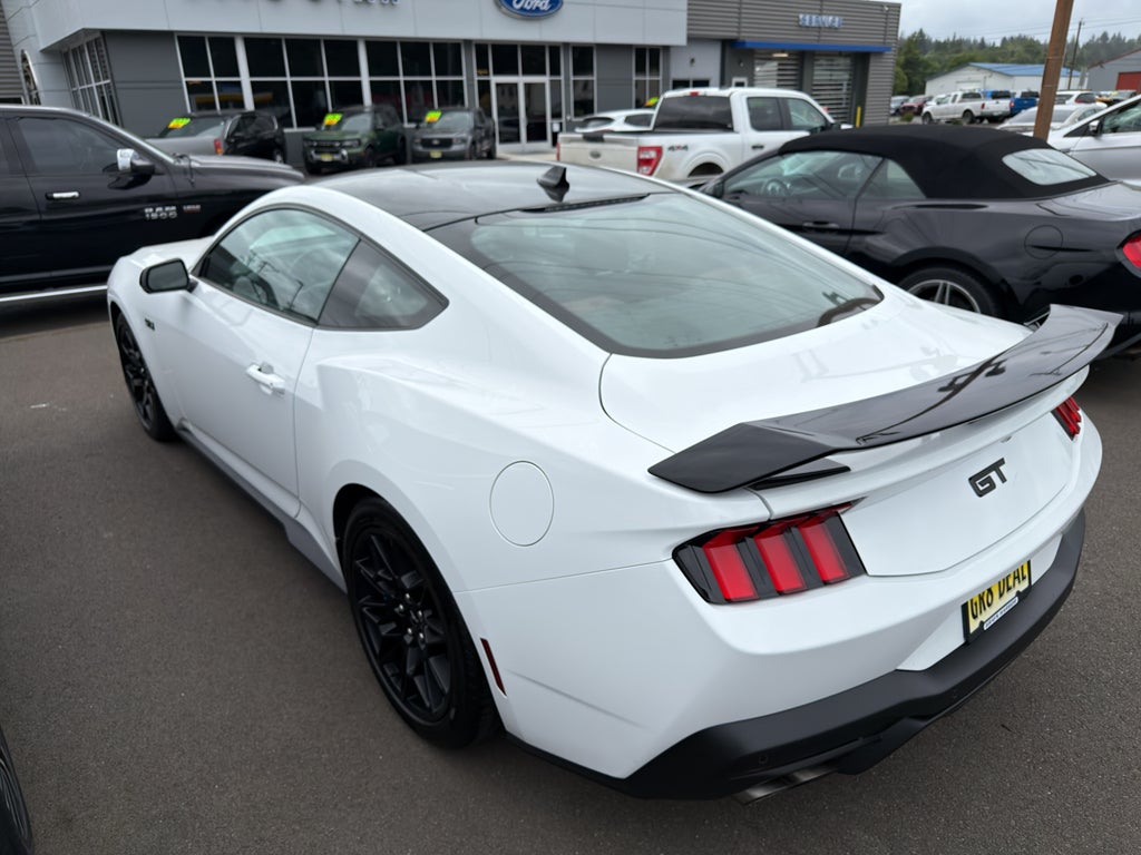 2024 Ford Mustang Base