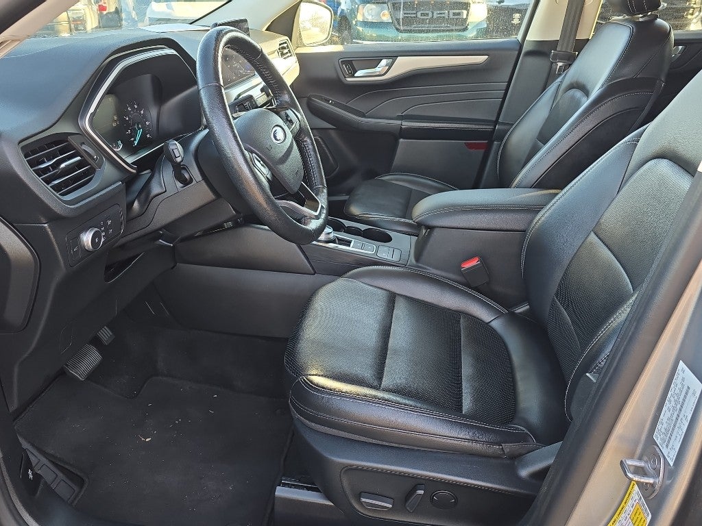 2021 Ford Escape SEL