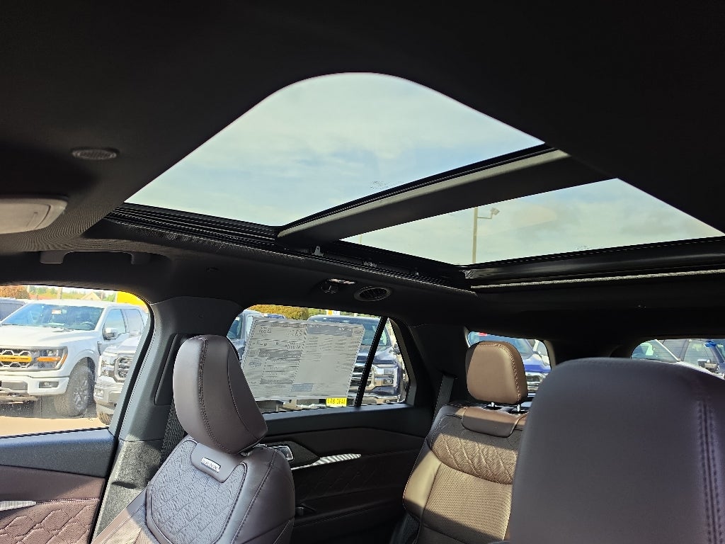 2027 Ford Explorer Platinum™