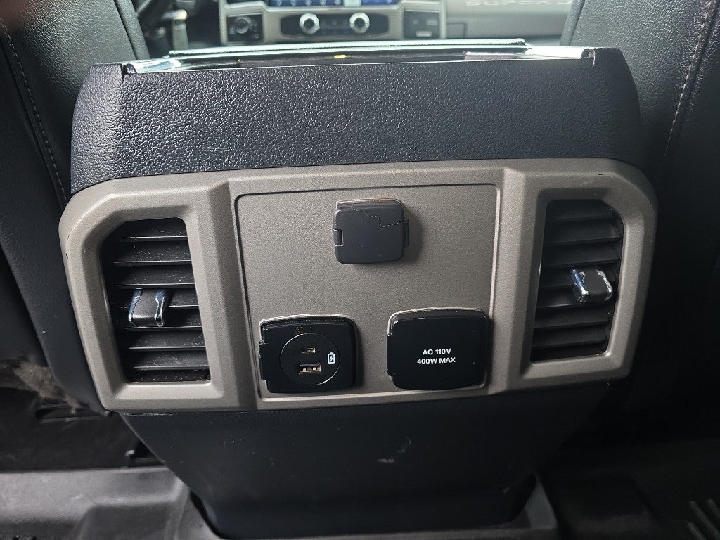 2022 Ford F-250 Super Duty LARIAT