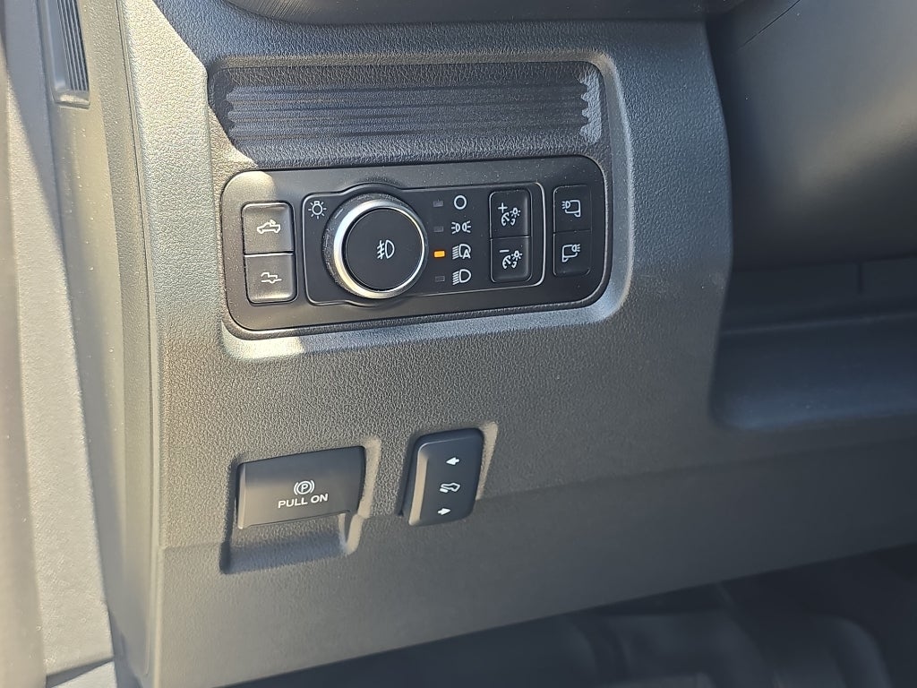 2025 Ford F-250 Super Duty Platinum