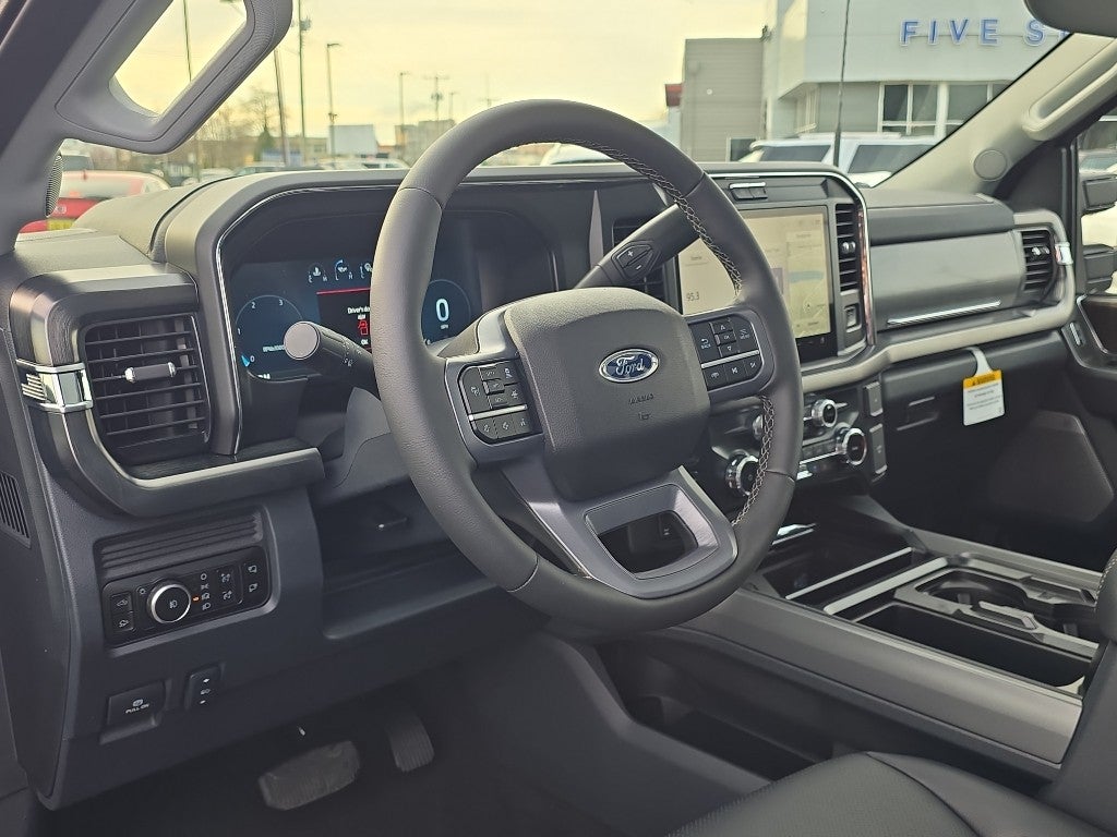 2026 Ford Super Duty LARIAT