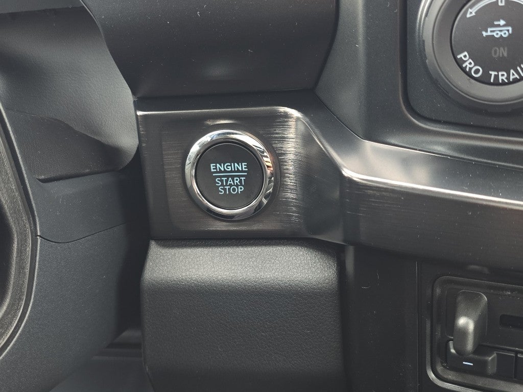 2026 Ford Super Duty LARIAT