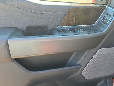 2027 Ford Super Duty LARIAT