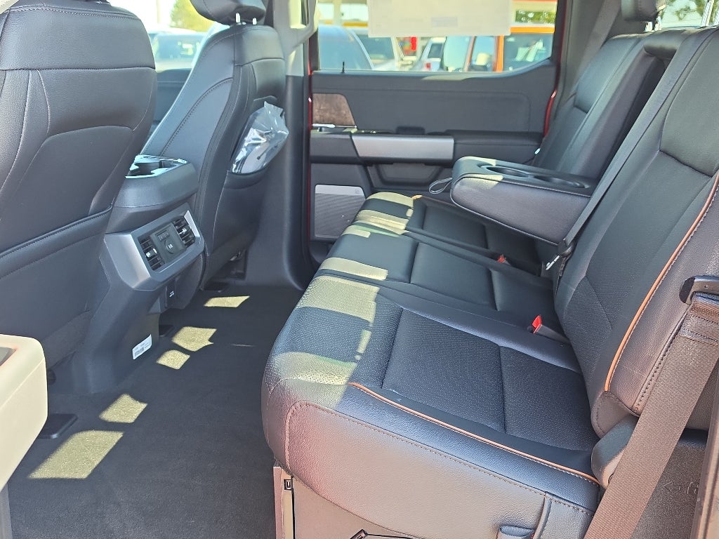 2027 Ford Super Duty LARIAT