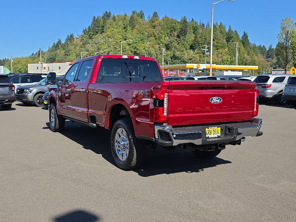 2027 Ford Super Duty LARIAT