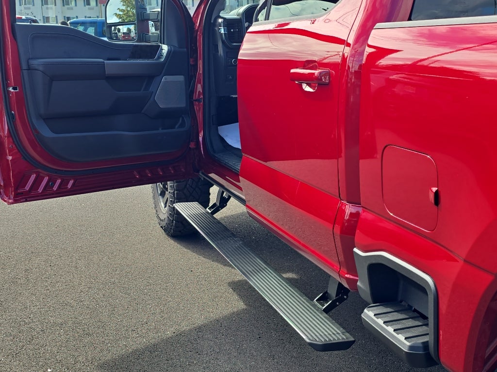 2026 Ford Super Duty LARIAT