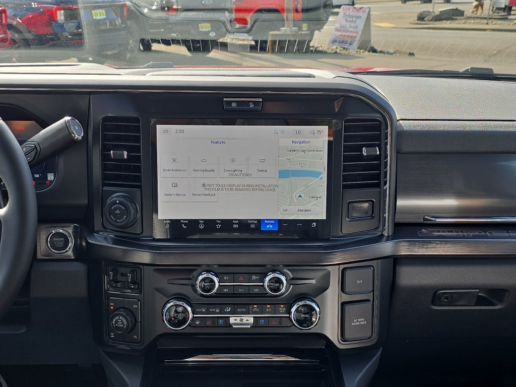 2026 Ford Super Duty LARIAT