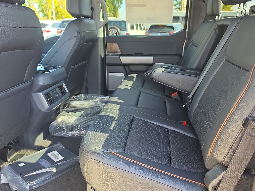 2027 Ford Super Duty LARIAT