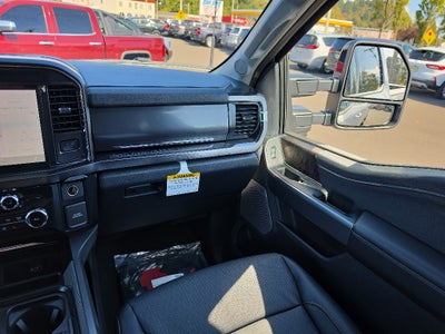 2027 Ford Super Duty LARIAT