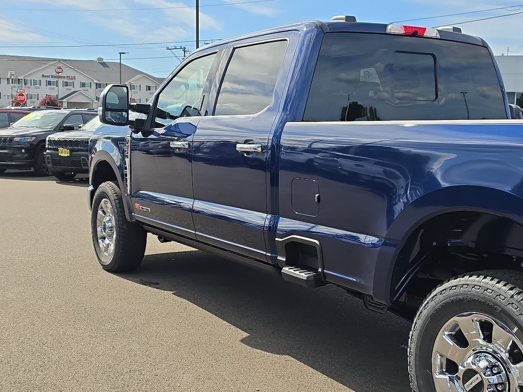 2027 Ford Super Duty LARIAT