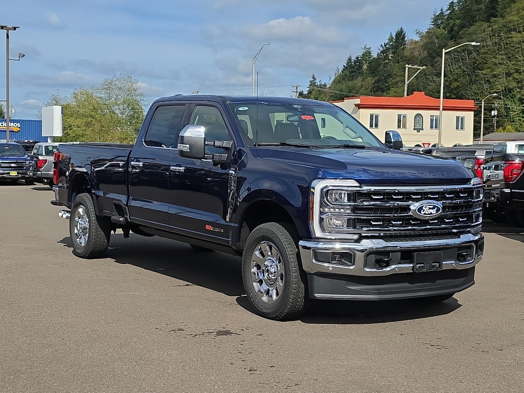 2027 Ford Super Duty LARIAT