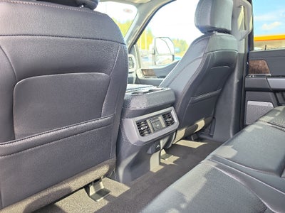 2027 Ford Super Duty LARIAT