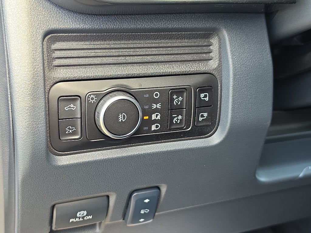 2027 Ford Super Duty LARIAT
