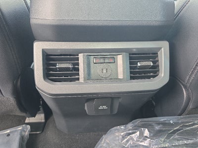 2027 Ford Super Duty LARIAT