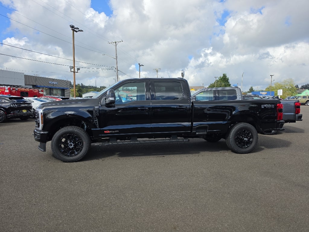 2027 Ford Super Duty LARIAT