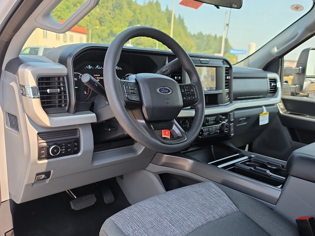 2026 Ford Super Duty XLT