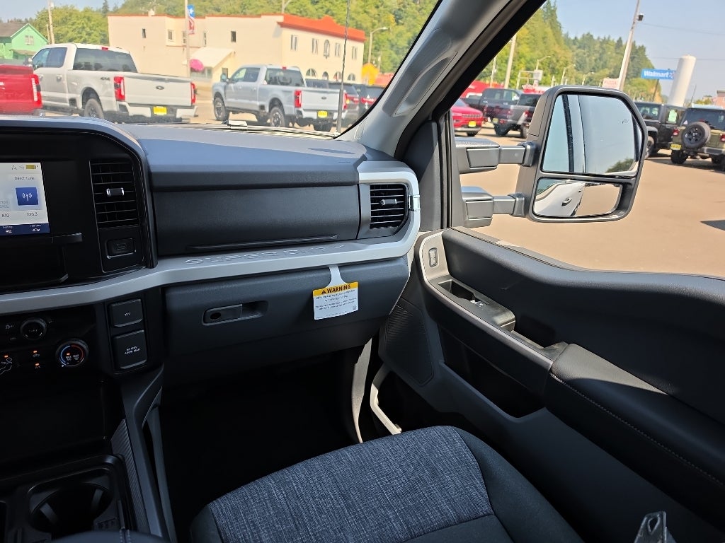 2026 Ford Super Duty XLT