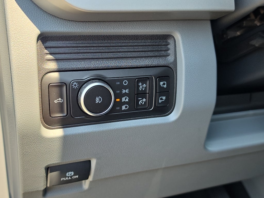 2026 Ford Super Duty XLT