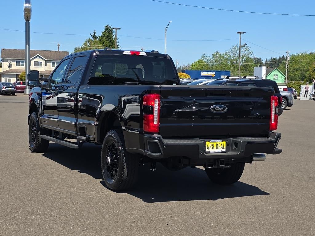 2025 Ford Super Duty XLT