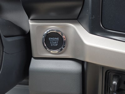 2025 Ford Super Duty XLT