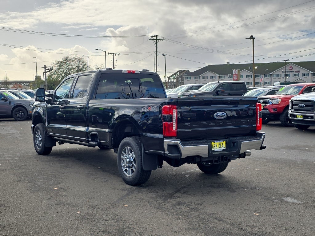 2026 Ford Super Duty LARIAT