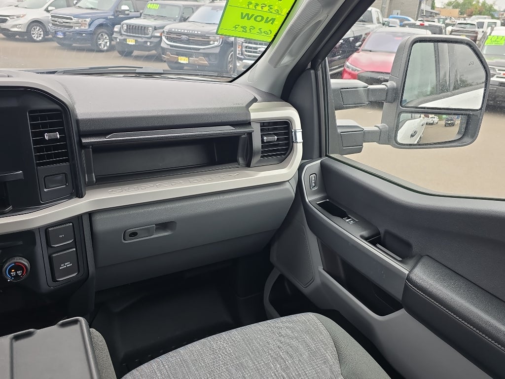 2023 Ford F-350 Super Duty XLT