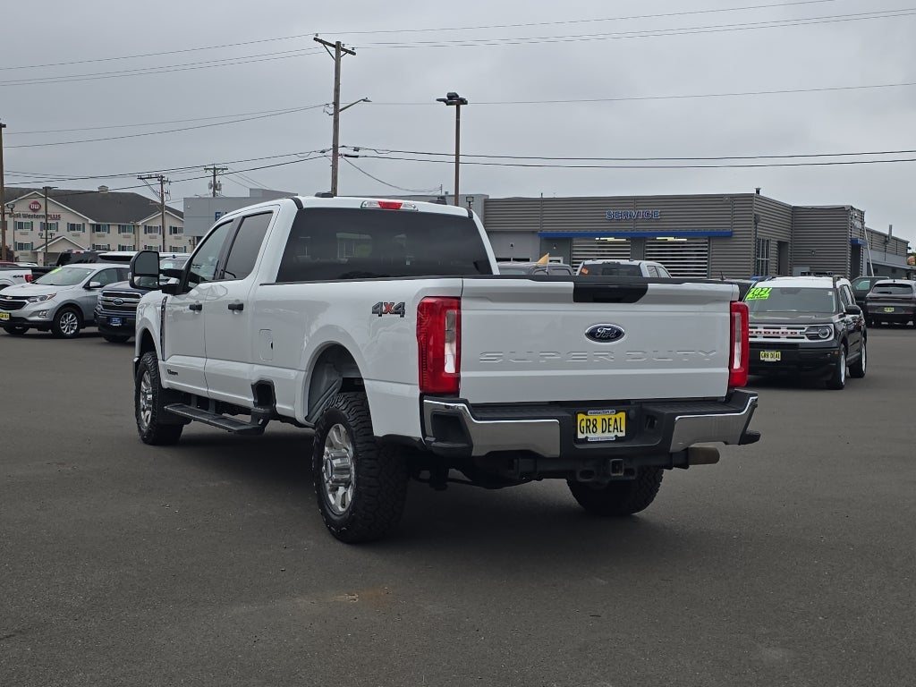 2023 Ford F-350 Super Duty XLT