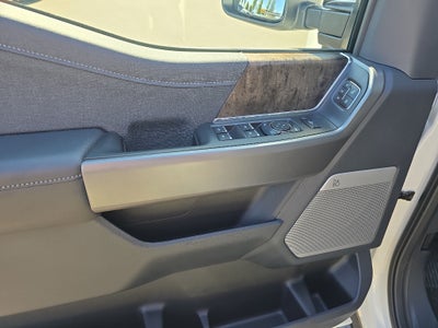 2026 Ford Super Duty LARIAT