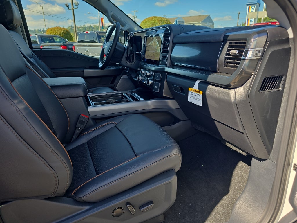 2026 Ford Super Duty LARIAT