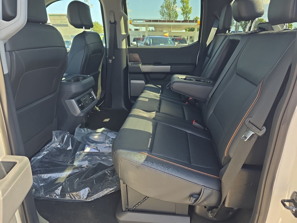 2026 Ford Super Duty LARIAT