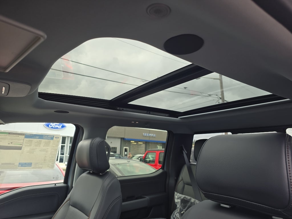 2026 Ford Super Duty LARIAT