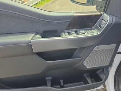 2026 Ford Super Duty LARIAT