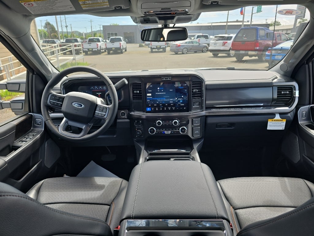 2026 Ford Super Duty LARIAT
