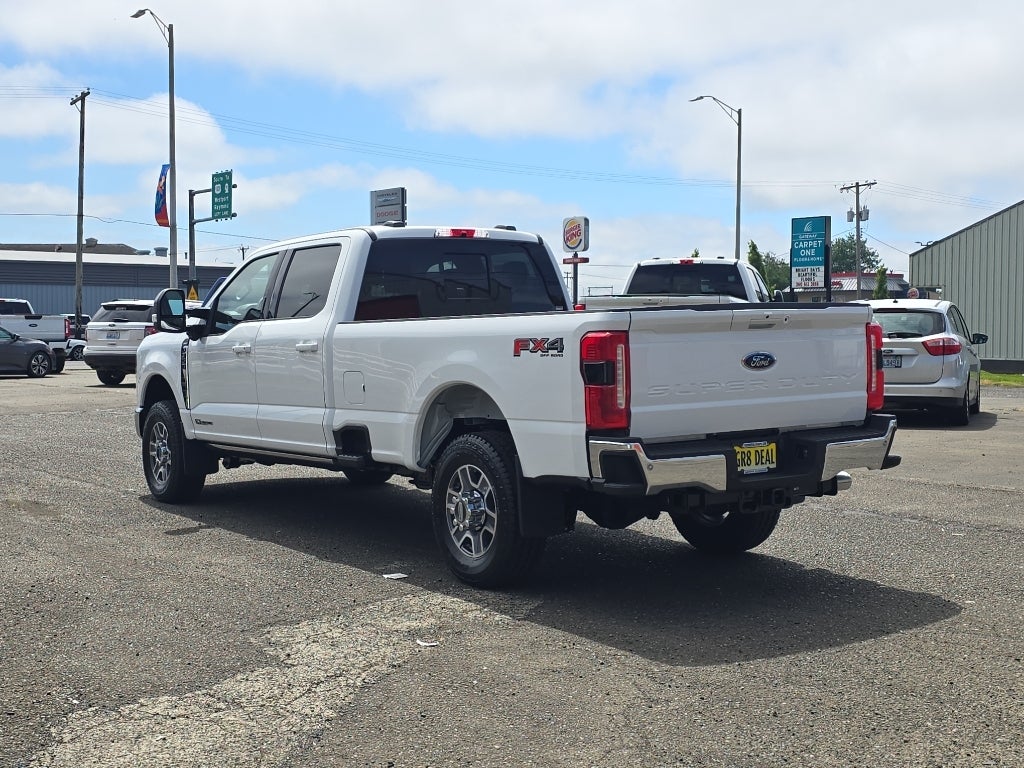 2026 Ford Super Duty LARIAT