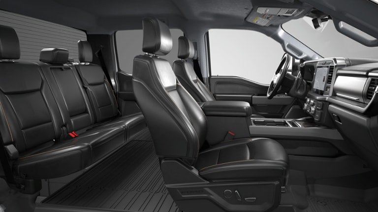 2026 Ford Super Duty LARIAT