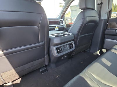 2025 Ford Super Duty LARIAT