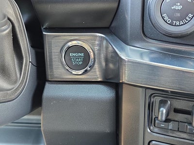 2025 Ford Super Duty LARIAT