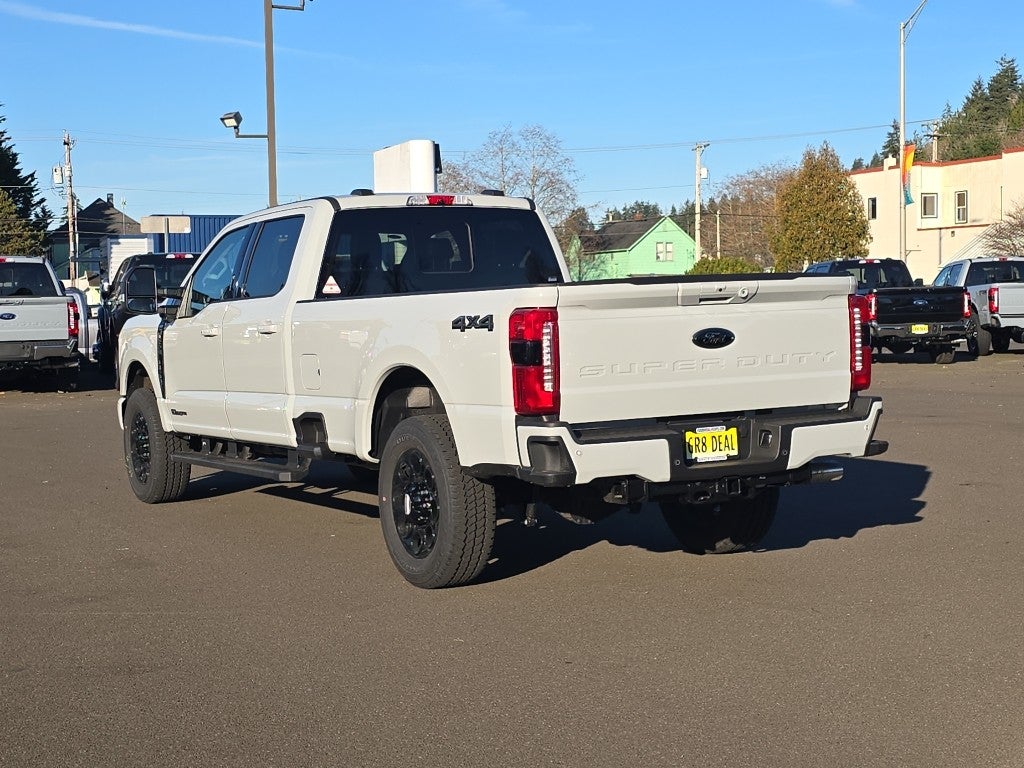 2026 Ford Super Duty LARIAT