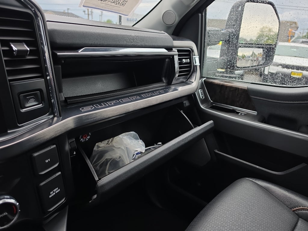 2025 Ford F-350 Super Duty Base