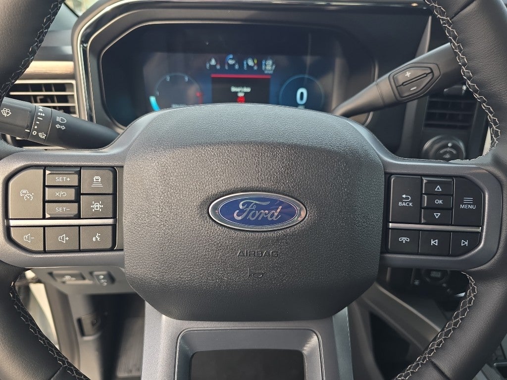 2026 Ford Super Duty LARIAT